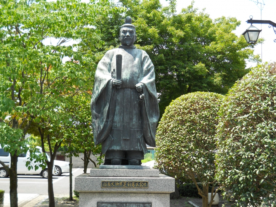 Ashikaga Toastmasters Club chartered!