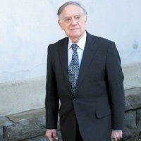 The 1st Communication Leadership Award